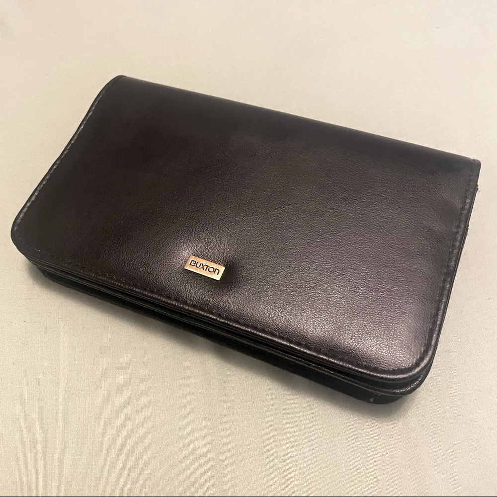 Buxton Organizer Wallet / Black Clutch with Accessories